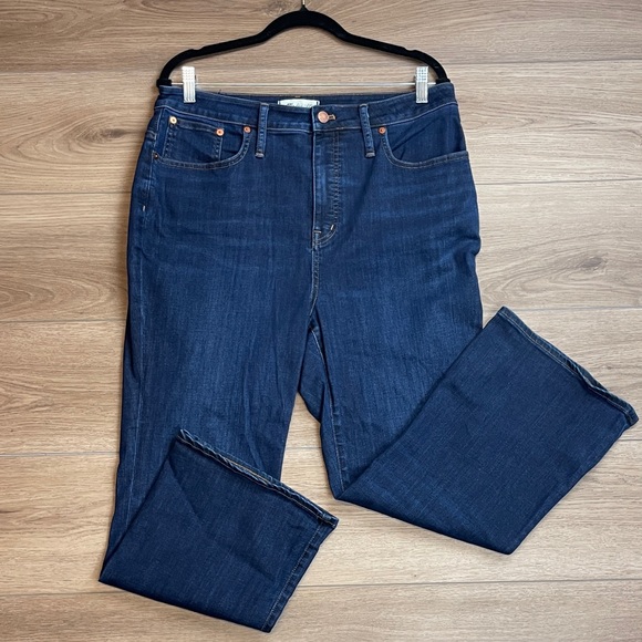 Madewell Jeans Curvy Cali Demi Boot Cut Size 32 14 Dark Wash Denim Ankle Length - Picture 1 of 9